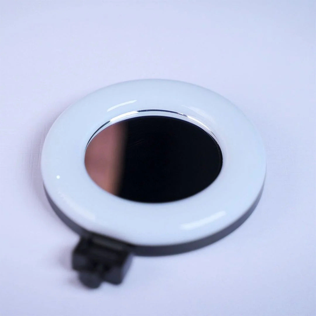 SUPPORT TREPIED TELEPHONE Double LED – Selfie Stick & Trépied : Illuminez Chaque Prise